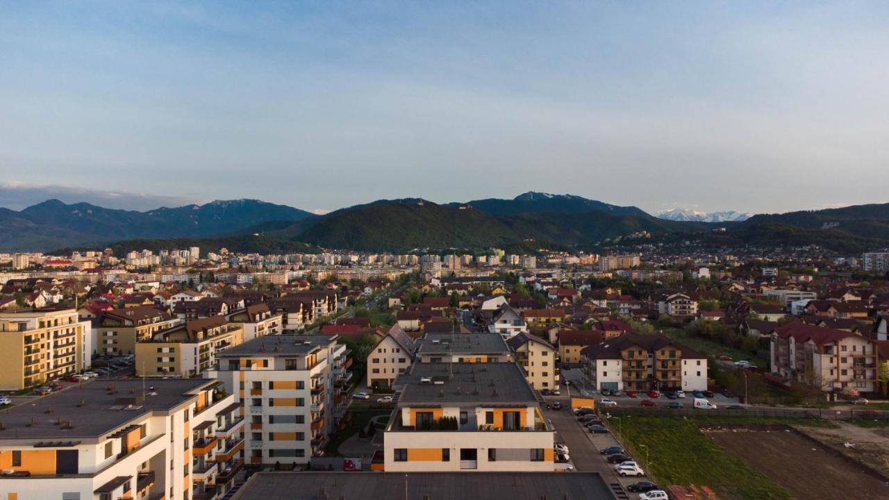Koa - Moon Penthouse Apartment Brasov Luaran gambar