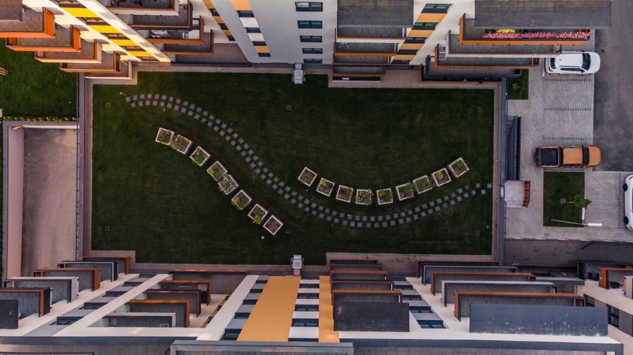 Koa - Moon Penthouse Apartment Brasov Luaran gambar
