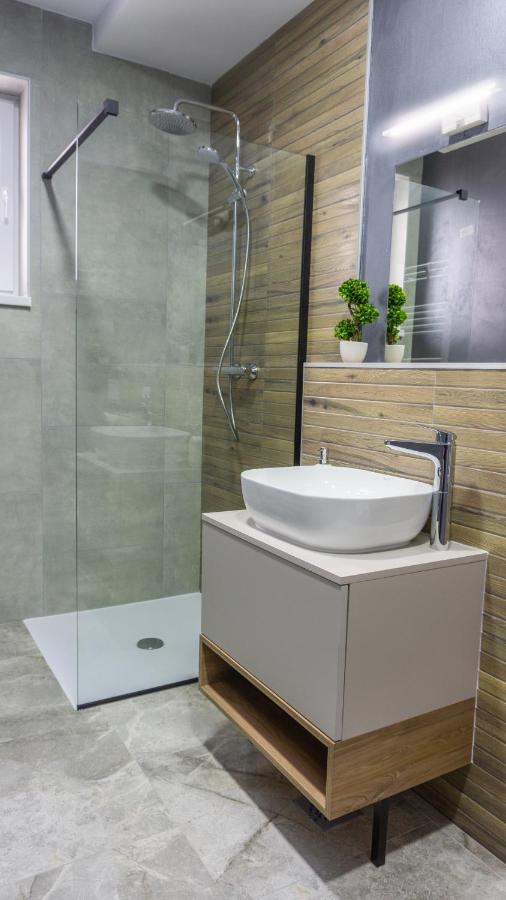 Koa - Moon Penthouse Apartment Brasov Luaran gambar