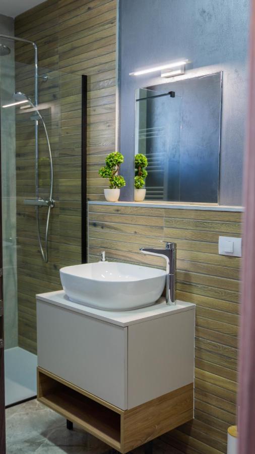 Koa - Moon Penthouse Apartment Brasov Luaran gambar