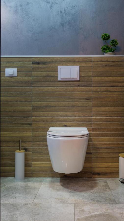 Koa - Moon Penthouse Apartment Brasov Luaran gambar