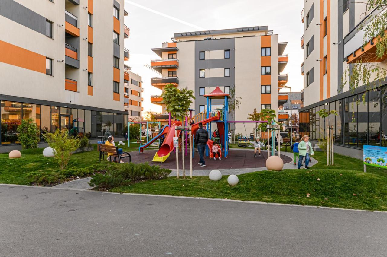 Koa - Moon Penthouse Apartment Brasov Luaran gambar
