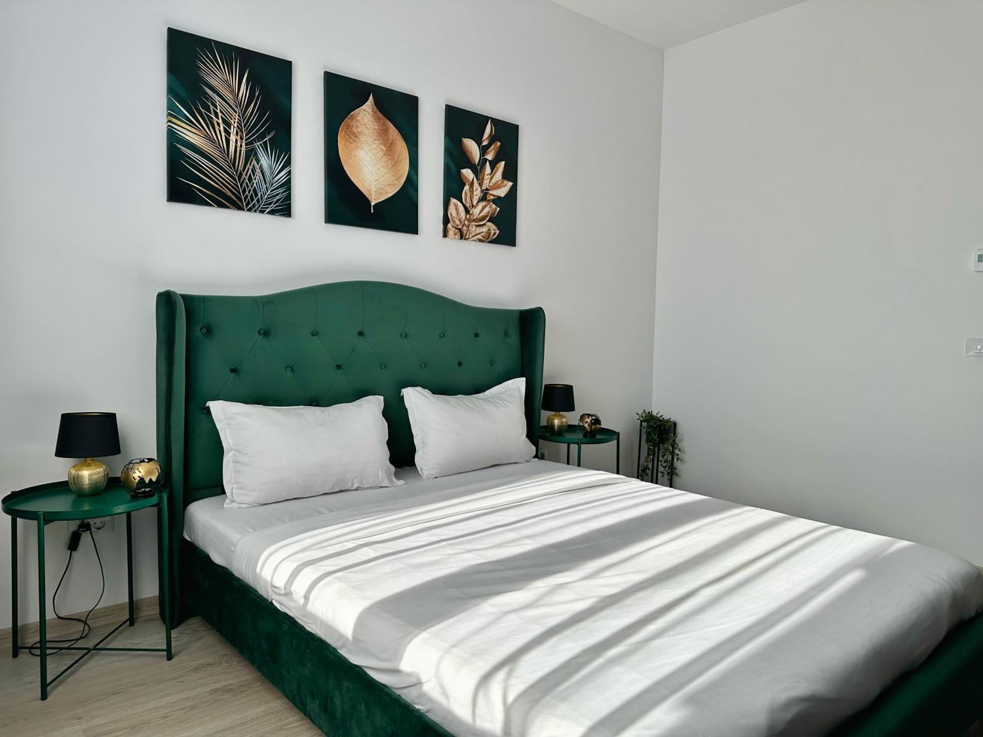 Koa - Moon Penthouse Apartment Brasov Luaran gambar